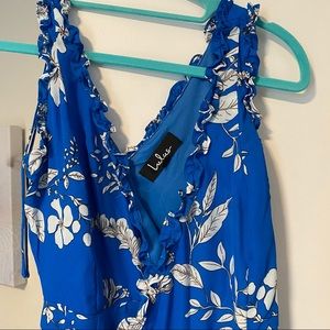 Lulus blue and white floral wrap midi dress